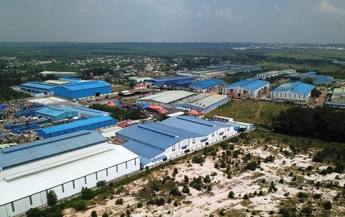 Nhiều nhà xưởng quy mô lớn xây dựng trái phép trên diện tích 72ha tại khu vực quy hoạch Cụm công nghiệp Phước Tân.